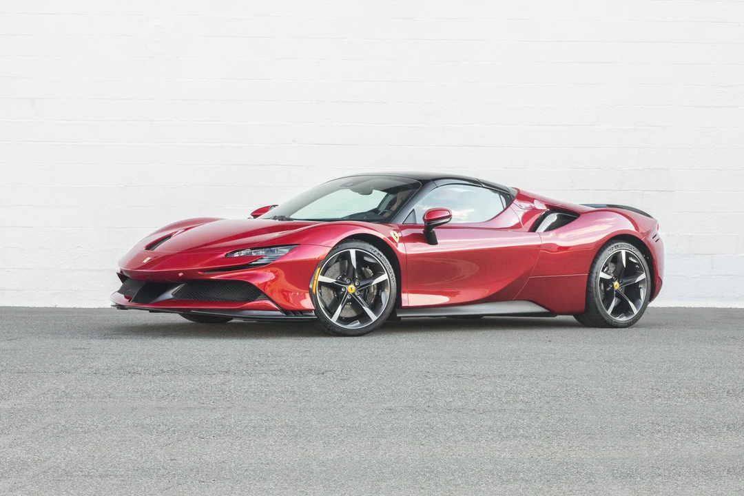 2022 Ferrari SF90 Spider - Image 6 of 31
