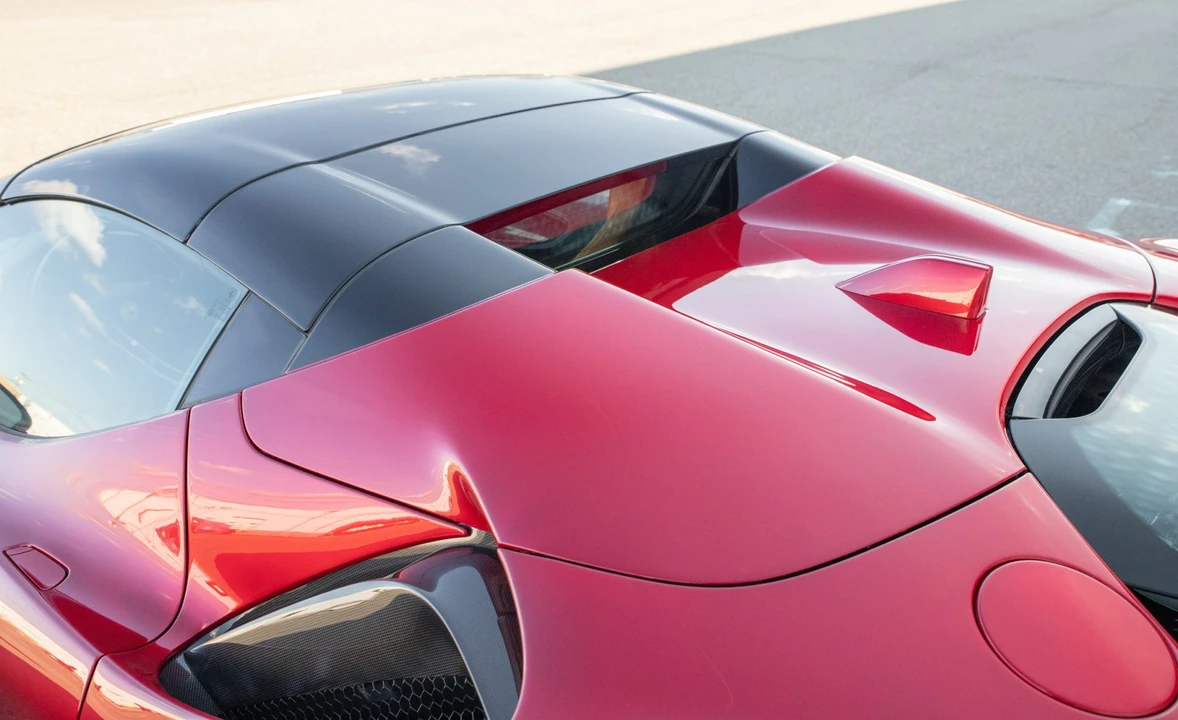 2022 Ferrari SF90 Spider - Image 29 of 31
