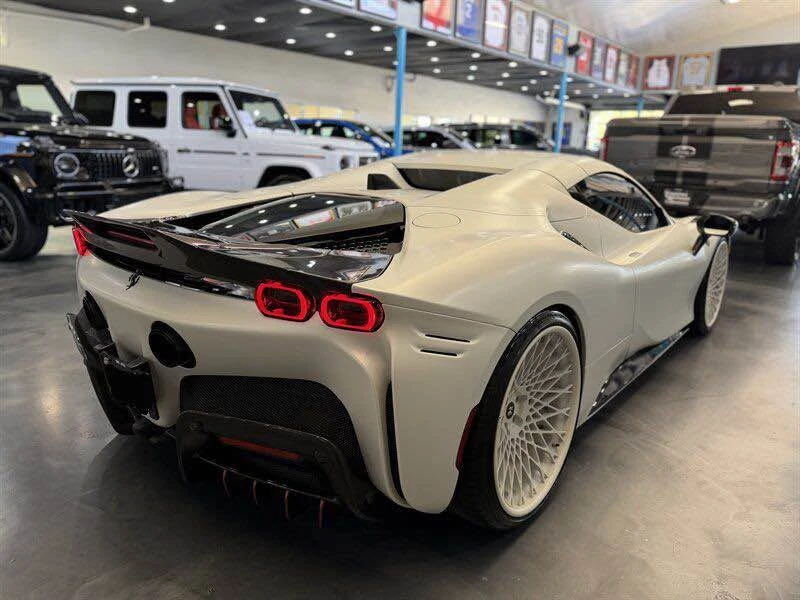 2022 Ferrari SF90 Spider - Image 16 of 16