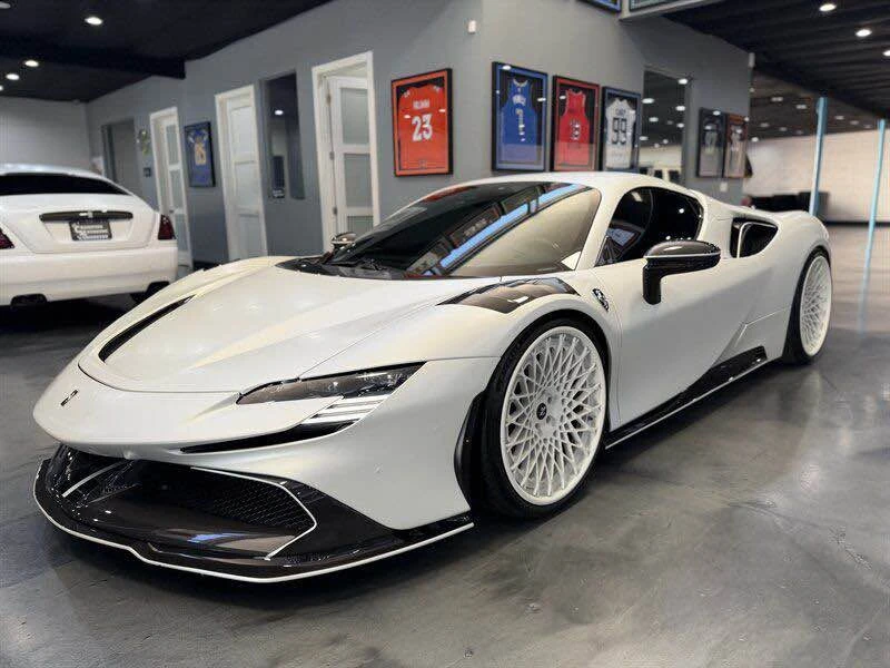 2022 Ferrari SF90 Spider - Image 3 of 16
