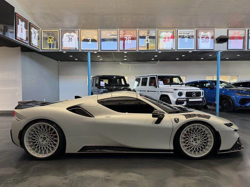2022 Ferrari SF90 Spider - Image 8 of 16