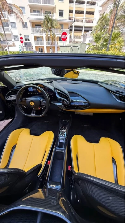 2022 Ferrari SF90 Spider - Image 10 of 11