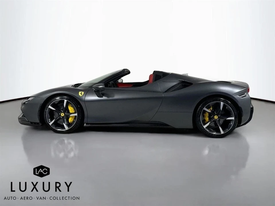 2022 Ferrari SF90 Spider - Image 8 of 12