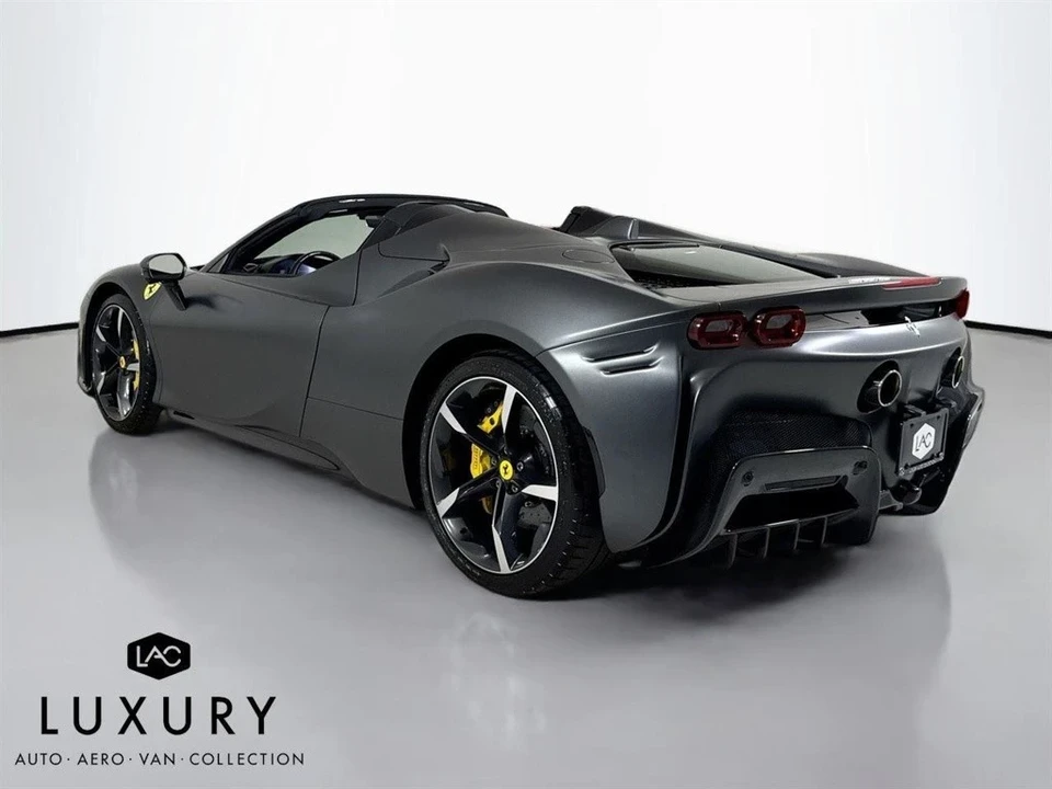 2022 Ferrari SF90 Spider - Image 6 of 12