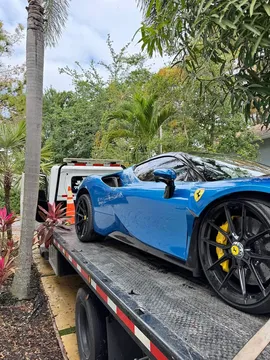 2022 Ferrari SF90 Spider