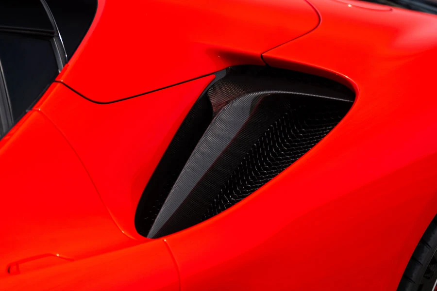 2022 Ferrari SF90 Spider - Image 20 of 31
