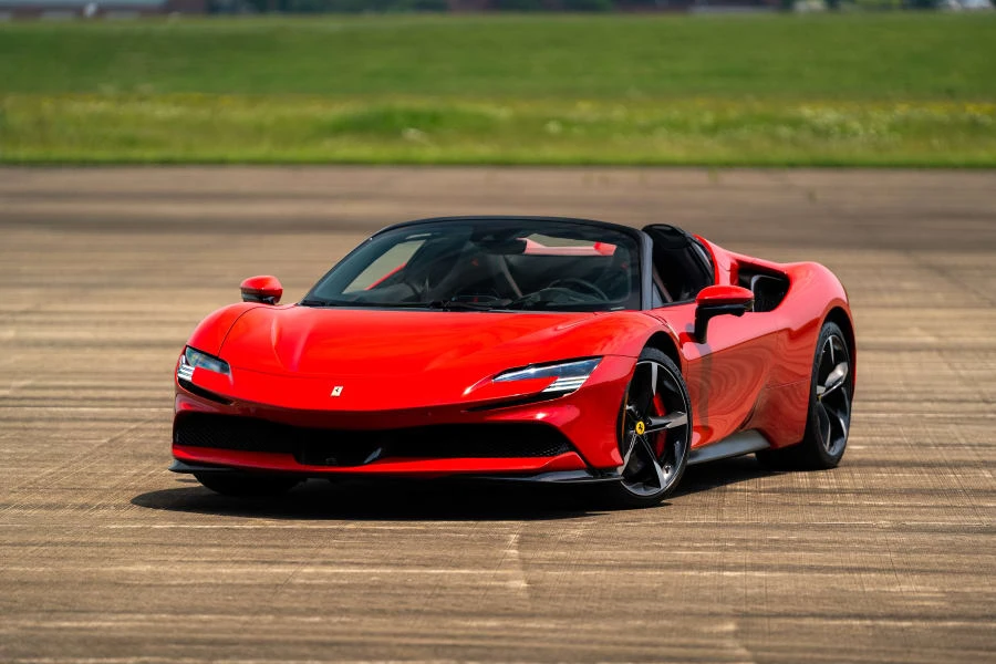 2022 Ferrari SF90 Spider - Image 14 of 31