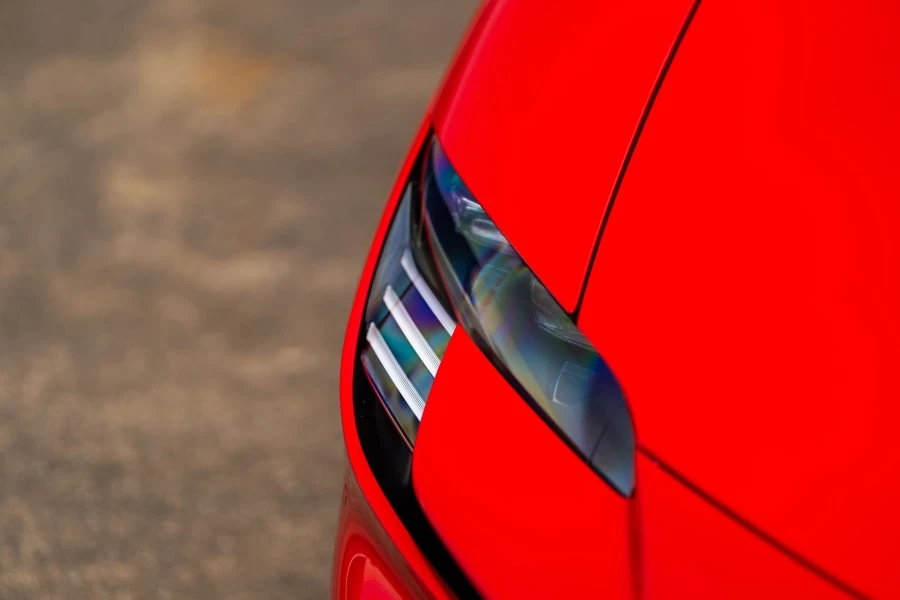 2022 Ferrari SF90 Spider - Image 11 of 31