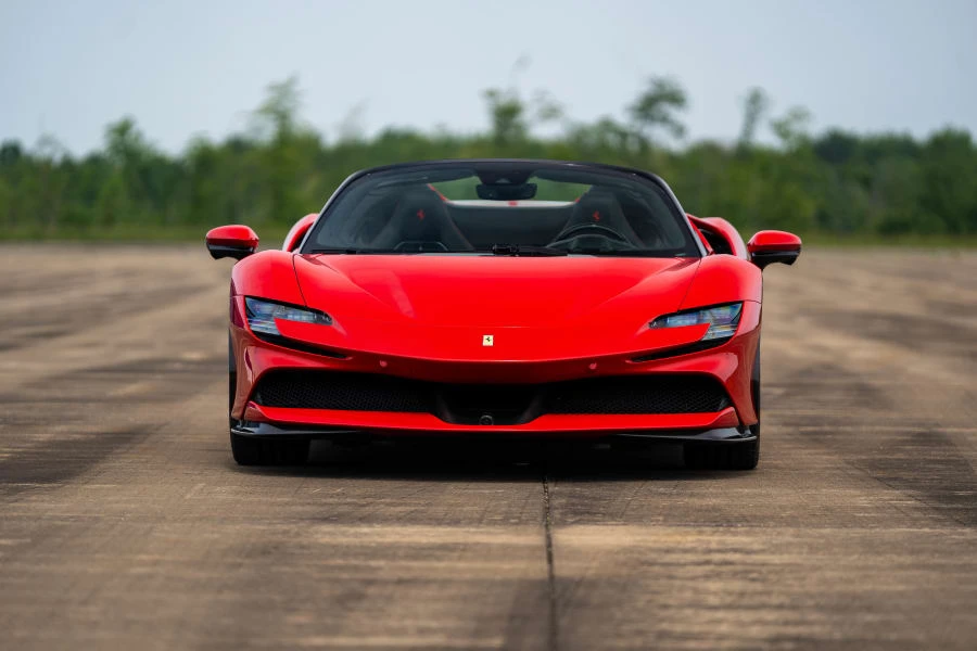2022 Ferrari SF90 Spider - Image 9 of 31
