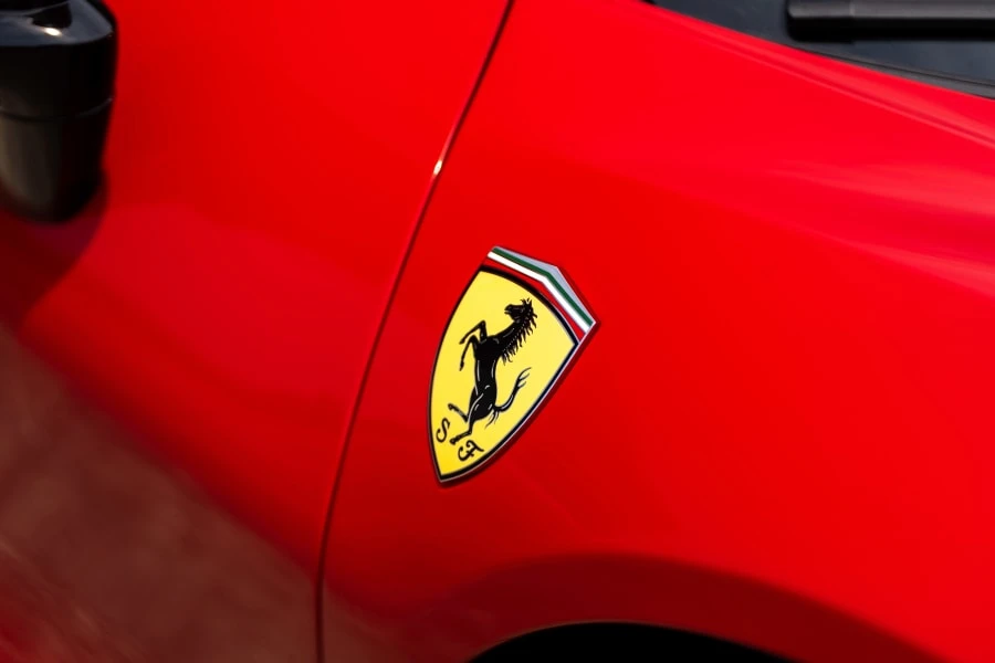 2022 Ferrari SF90 Spider - Image 12 of 31