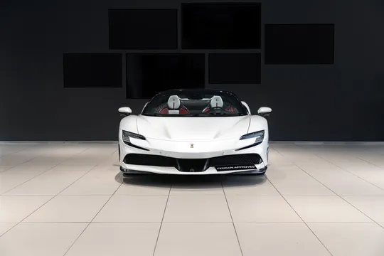 2022 Ferrari SF90 Spider