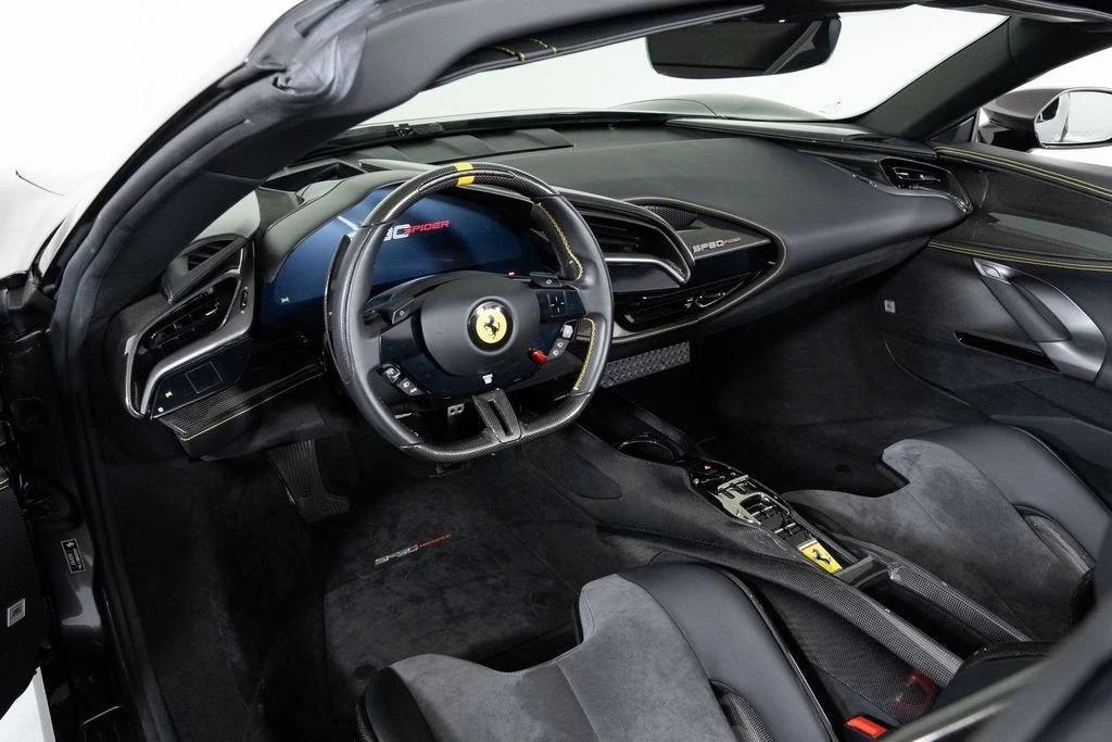 2022 Ferrari SF90 Spider - Image 4 of 31