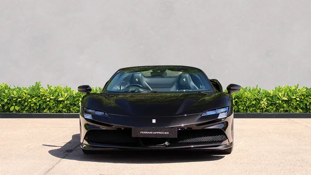 2022 Ferrari SF90 Spider