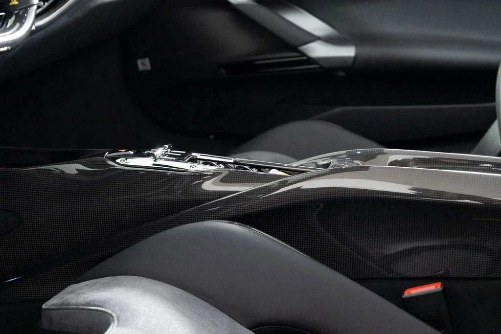 2022 Ferrari SF90 Spider - Image 6 of 31