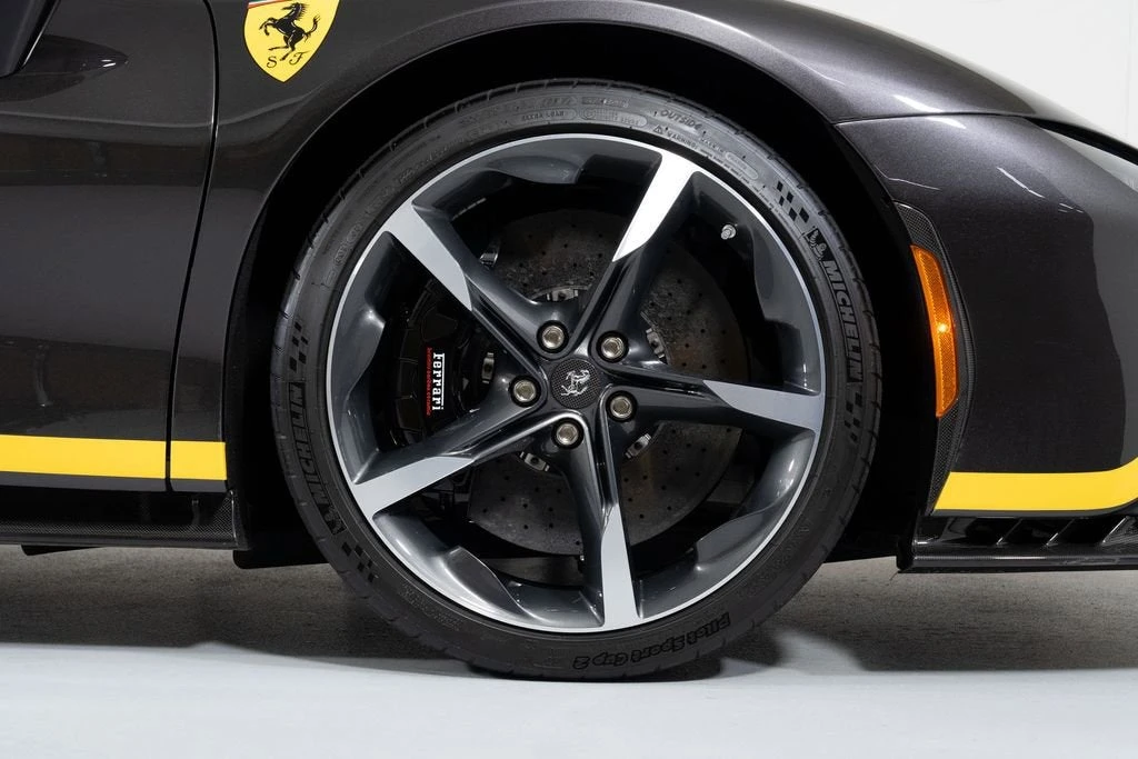 2022 Ferrari SF90 Spider - Image 22 of 31