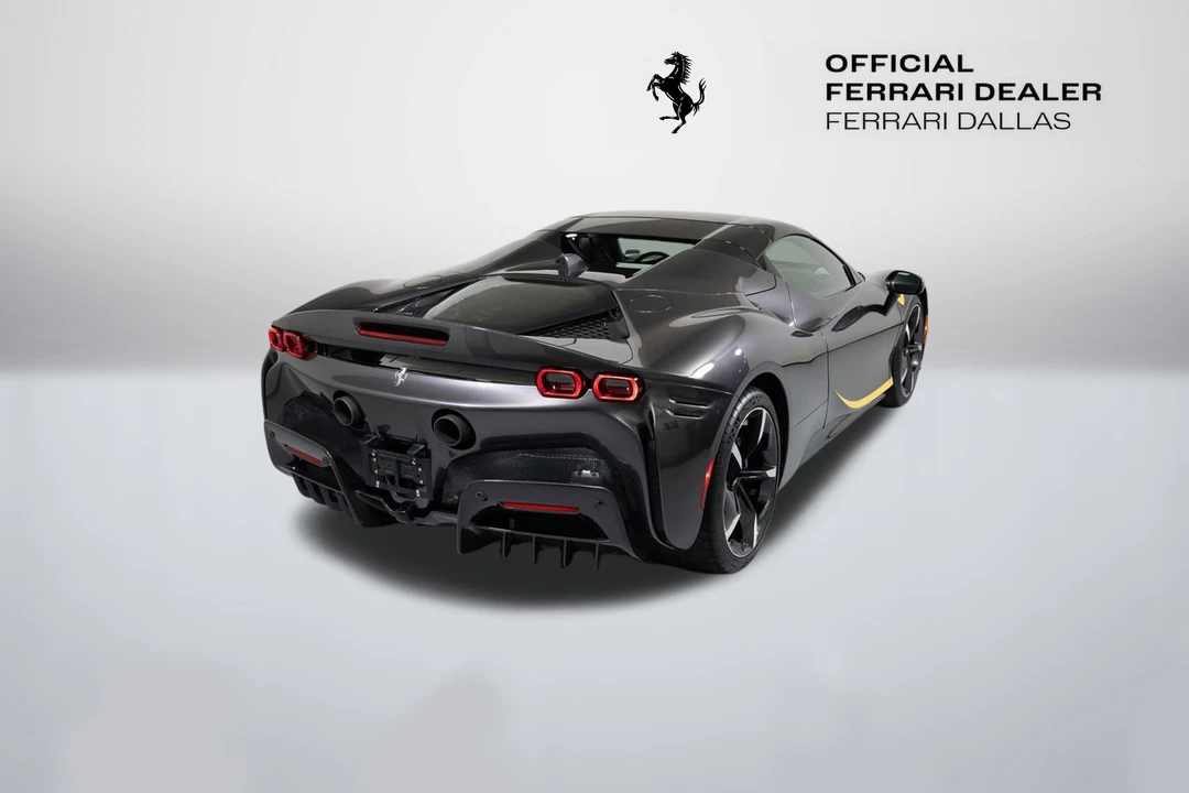 2022 Ferrari SF90 Spider - Image 19 of 31