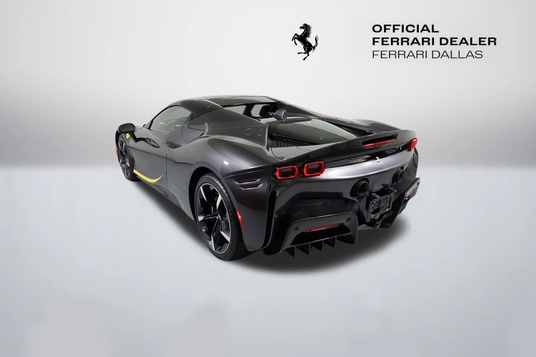 2022 Ferrari SF90 Spider - Image 15 of 31