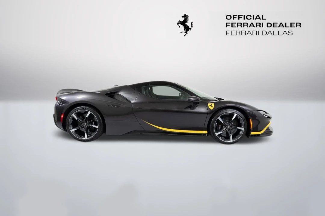 2022 Ferrari SF90 Spider - Image 20 of 31