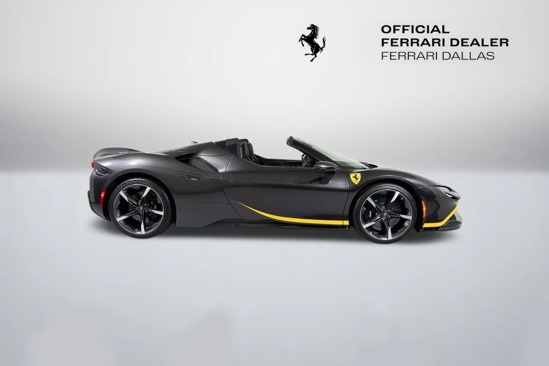 2022 Ferrari SF90 Spider - Image 3 of 31