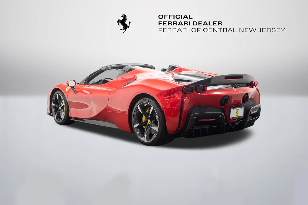 2022 Ferrari SF90 Spider - Image 7 of 31