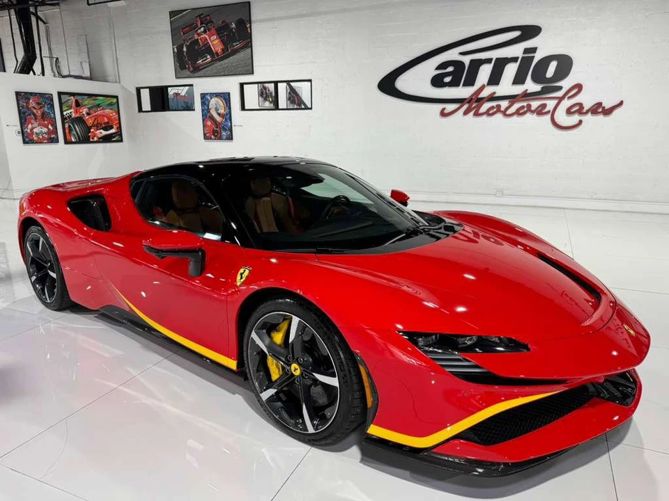 2022 Ferrari SF90 Spider - Image 9 of 12
