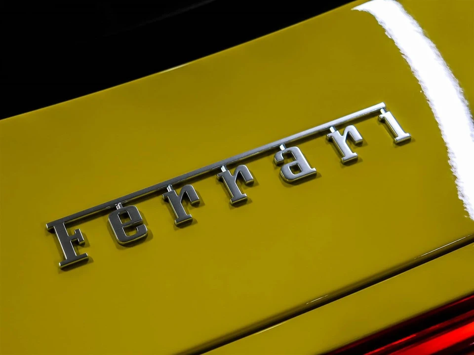 2022 Ferrari SF90 Spider - Image 14 of 22