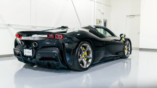 2022 Ferrari SF90 Spider - Image 17 of 17