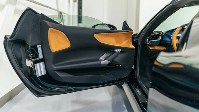 2022 Ferrari SF90 Spider - Image 11 of 17