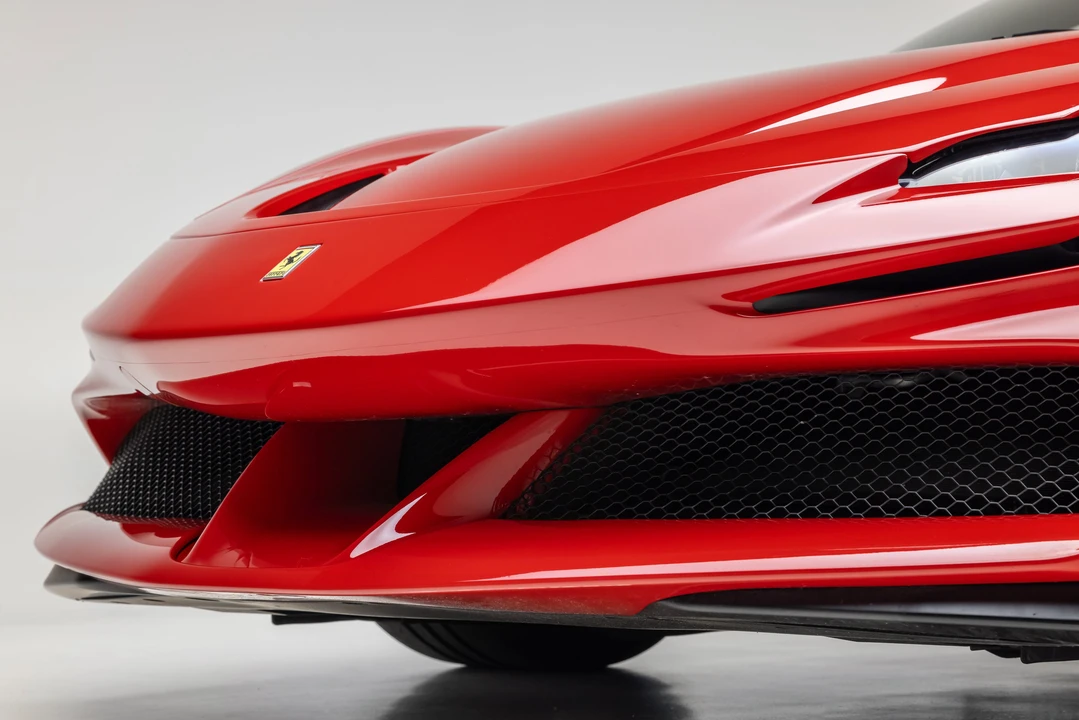 2022 Ferrari SF90 Spider - Image 22 of 31