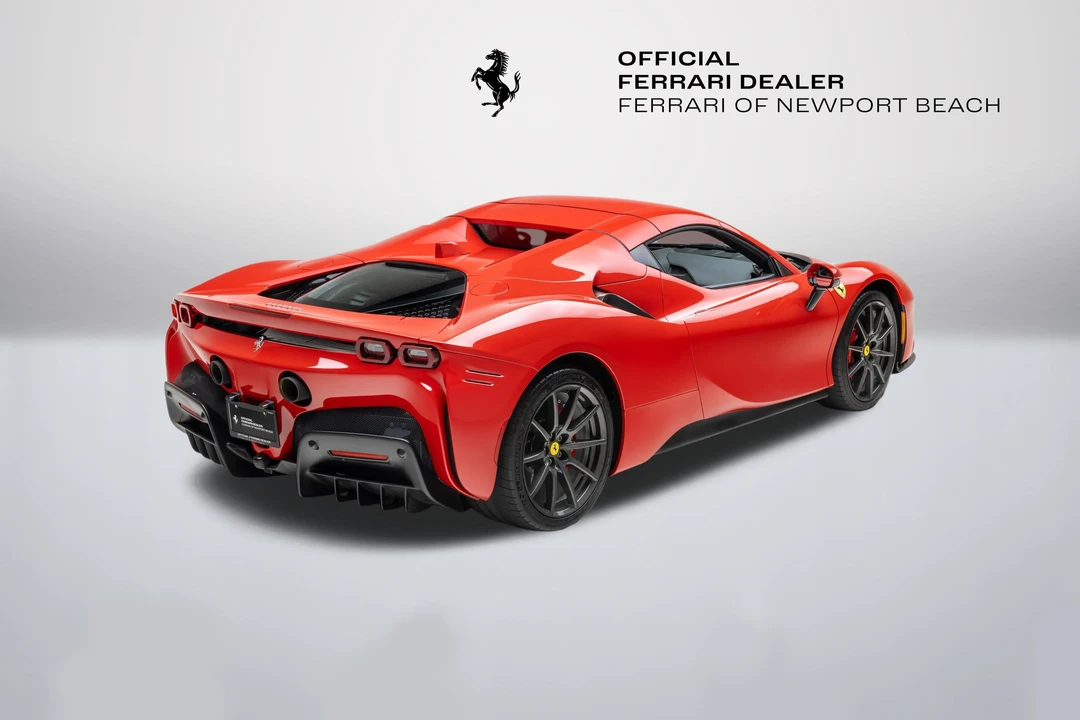 2022 Ferrari SF90 Spider - Image 8 of 31