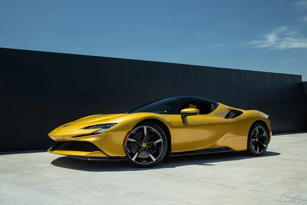 2022 Ferrari SF90 Spider - Image 7 of 21