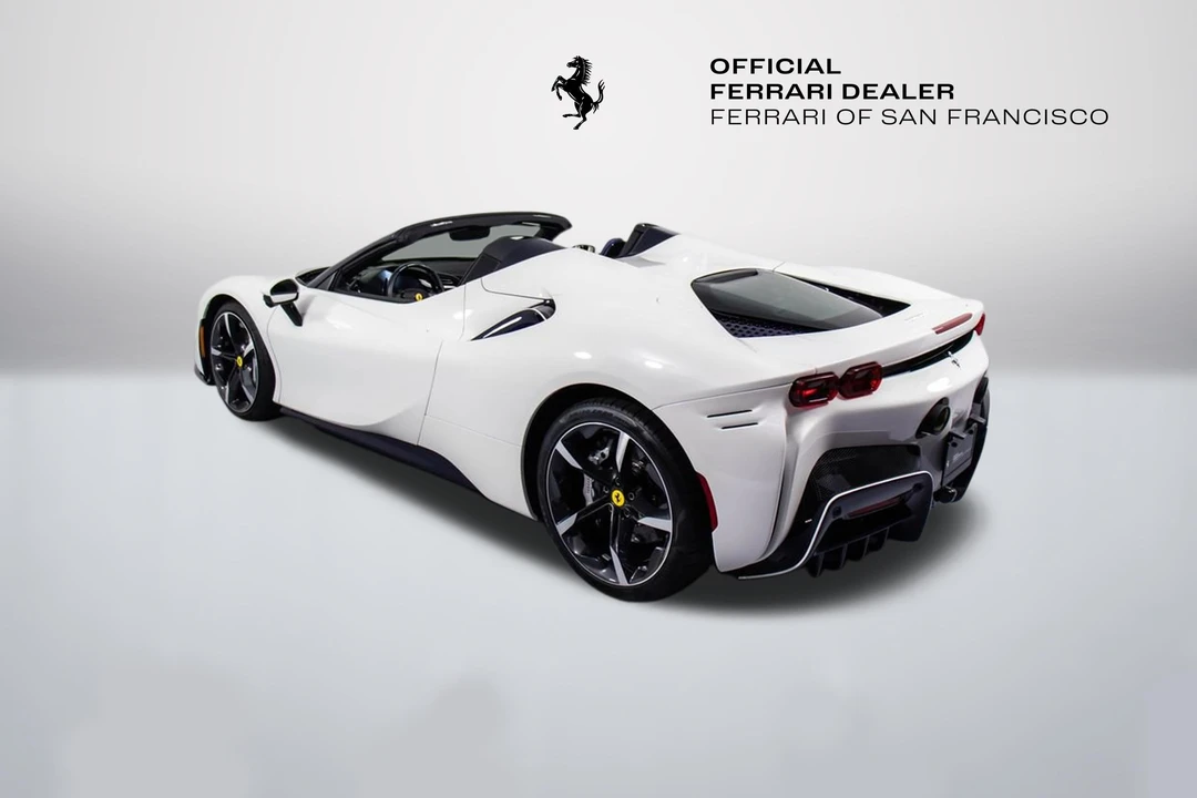 2022 Ferrari SF90 Spider - Image 8 of 31