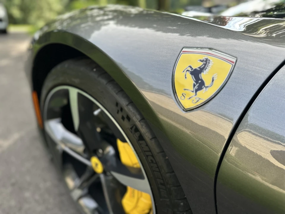 2022 Ferrari SF90 Spider - Image 9 of 31