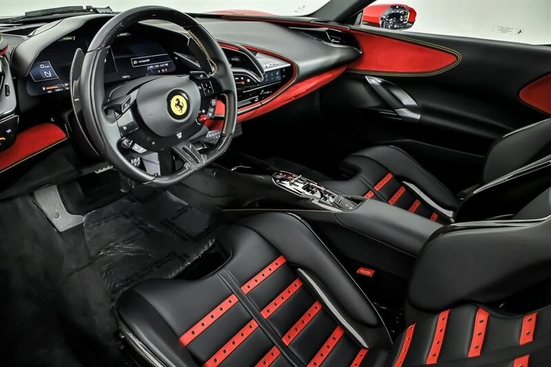 2022 Ferrari SF90 Spider - Image 30 of 31