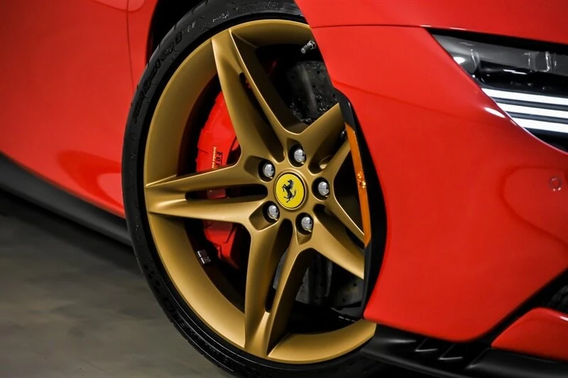 2022 Ferrari SF90 Spider - Image 4 of 31