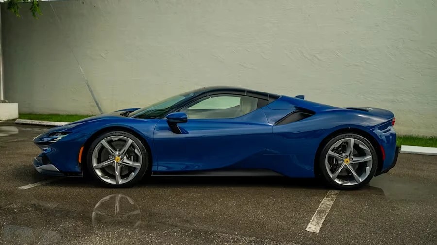 2022 Ferrari SF90 Spider - Image 7 of 26