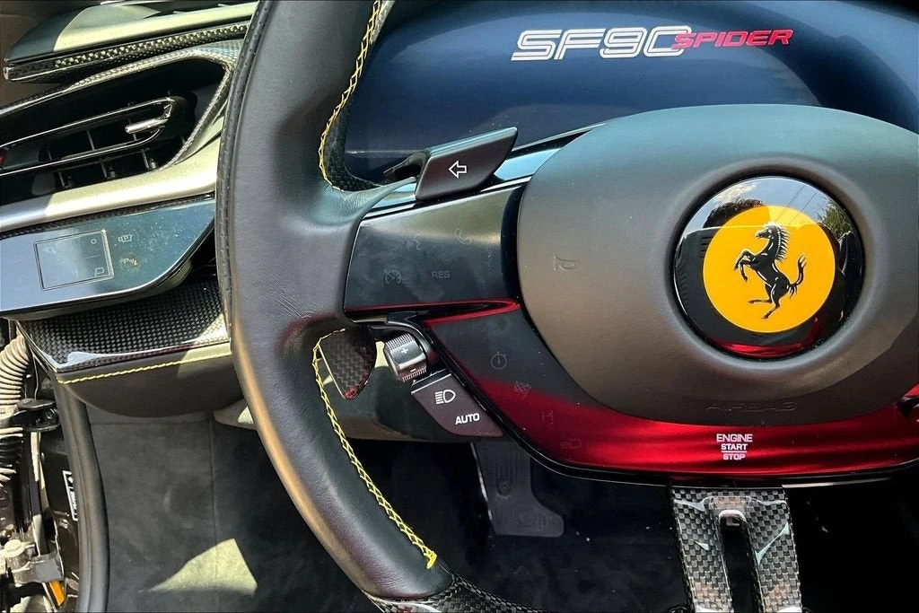 2022 Ferrari SF90 Spider - Image 11 of 31