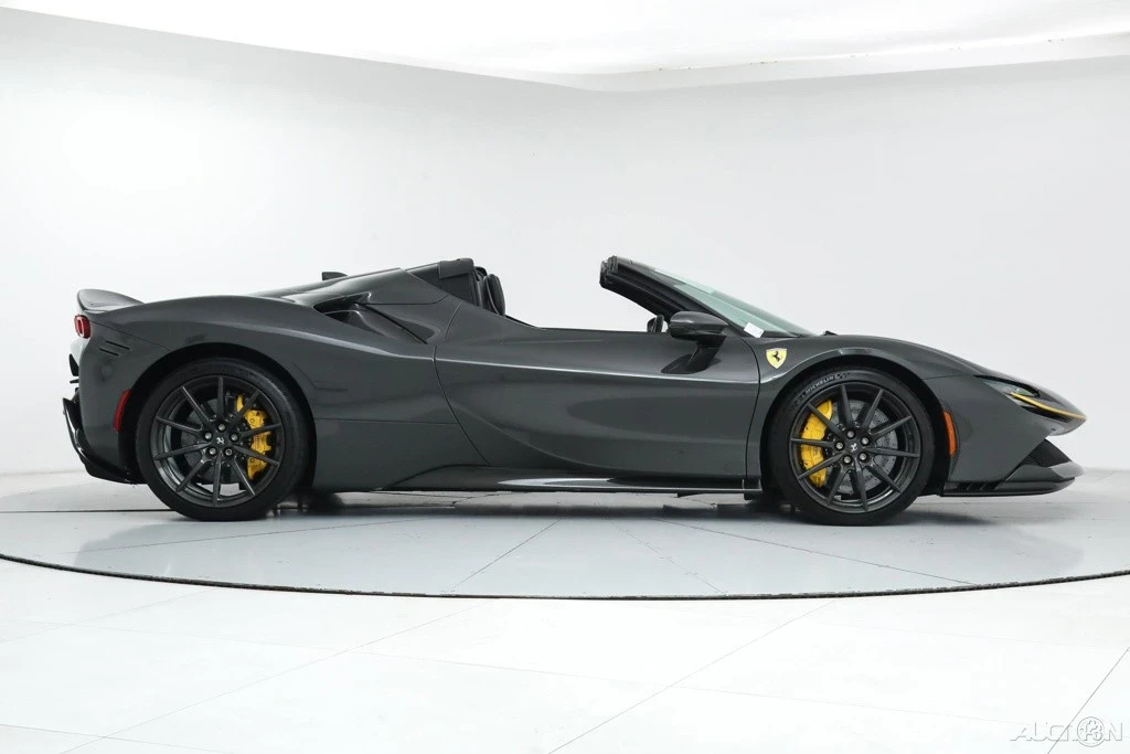 2022 Ferrari SF90 Spider - Image 10 of 21