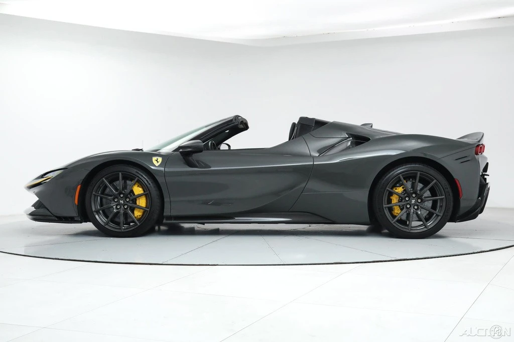 2022 Ferrari SF90 Spider - Image 4 of 21