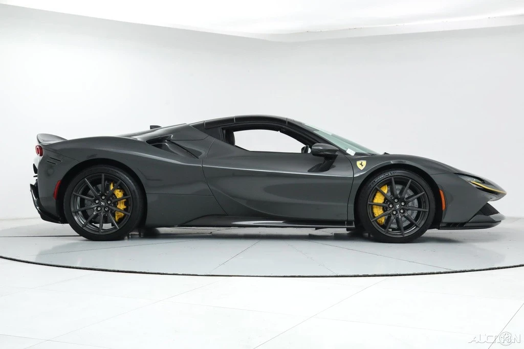 2022 Ferrari SF90 Spider - Image 11 of 21