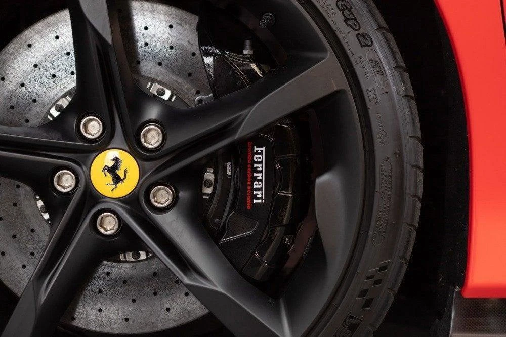 2022 Ferrari SF90 Spider - Image 19 of 31