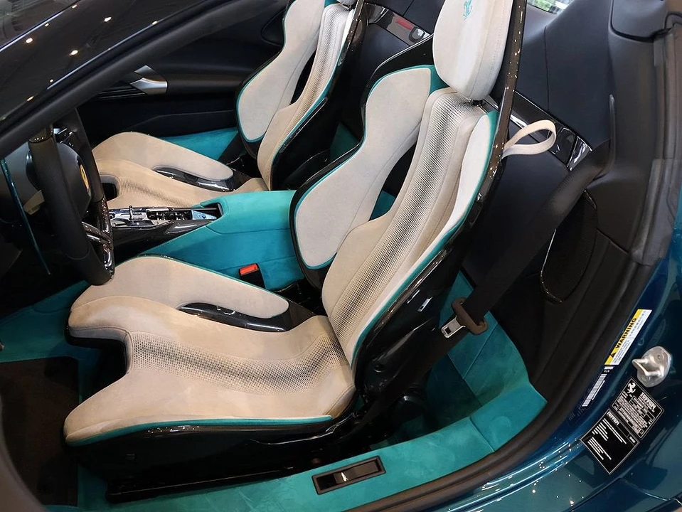 2022 Ferrari SF90 Spider - Image 5 of 31