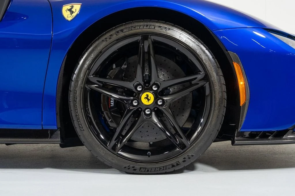 2022 Ferrari SF90 Spider - Image 22 of 31
