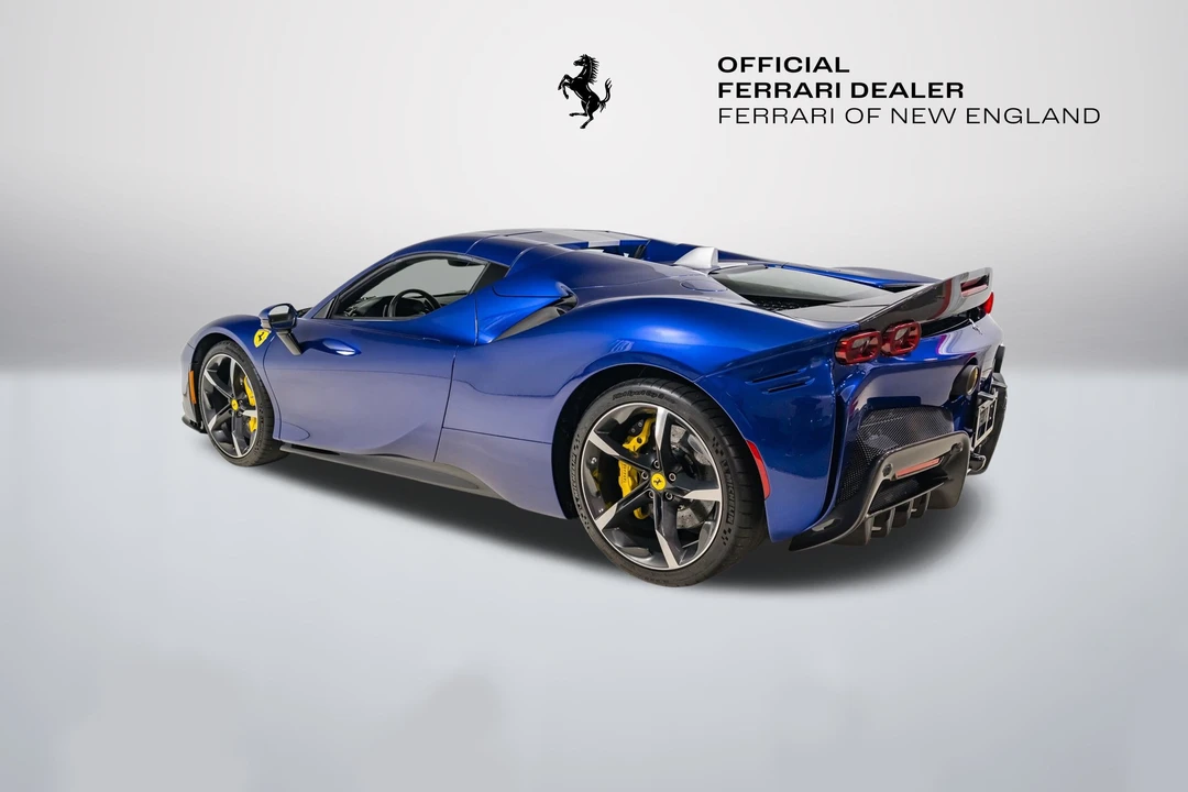 2022 Ferrari SF90 Spider - Image 14 of 31