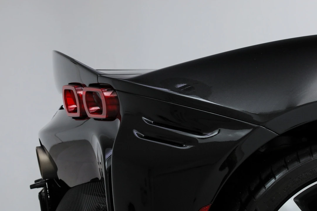 2022 Ferrari SF90 Spider - Image 23 of 31