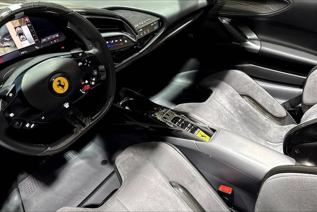 2022 Ferrari SF90 Spider - Image 16 of 30