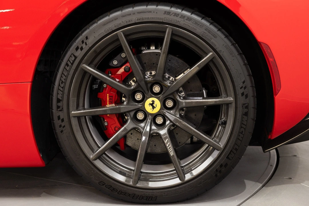 2022 Ferrari SF90 Spider - Image 22 of 31