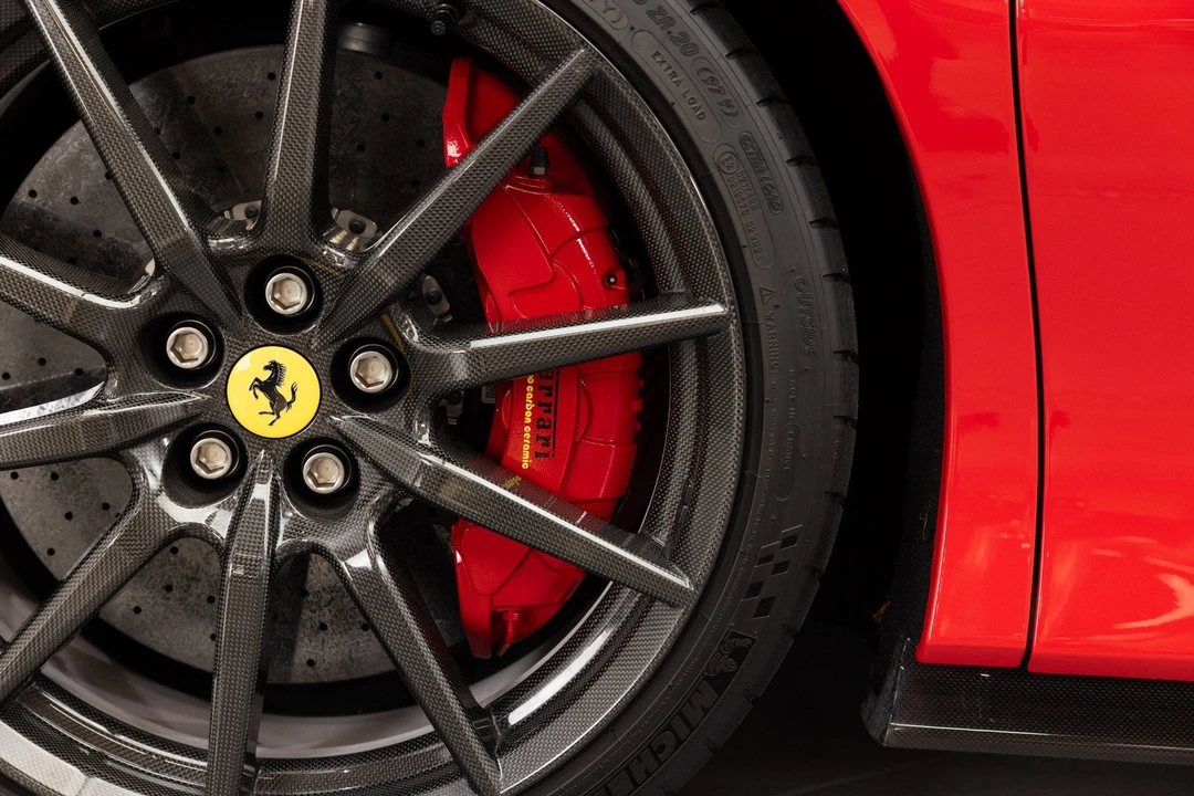 2022 Ferrari SF90 Spider - Image 20 of 31