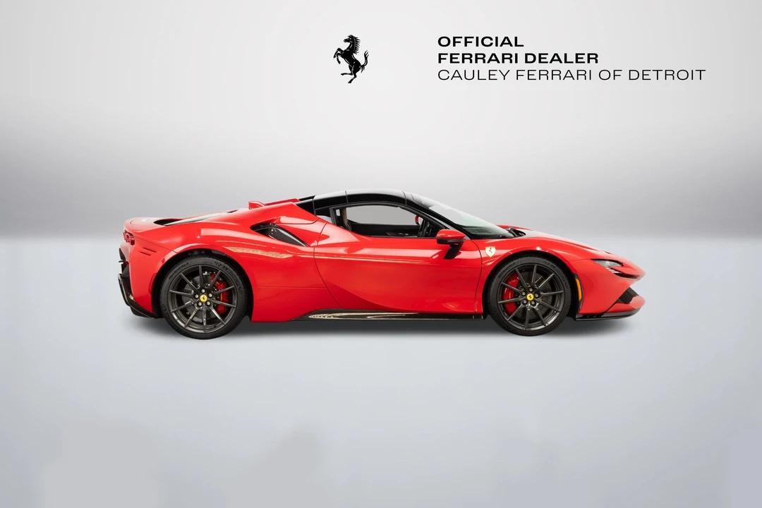 2022 Ferrari SF90 Spider - Image 17 of 31
