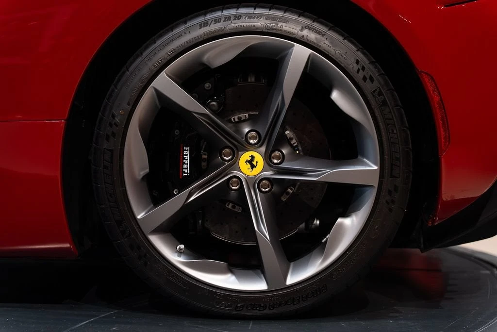 2022 Ferrari SF90 Spider - Image 14 of 31